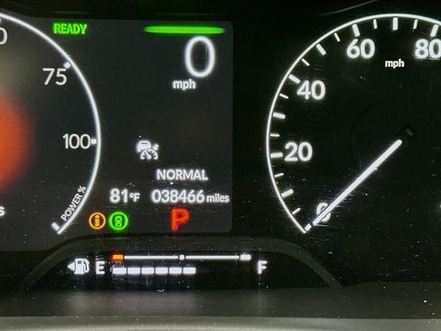 Used 2025 Honda Civic Sport image 19