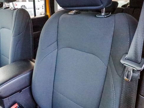 Used 2021 Jeep Wrangler Unlimited Sport image 30