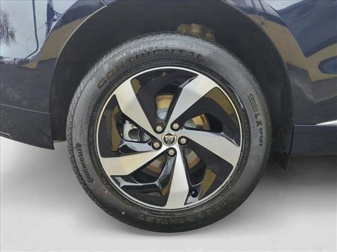 New 2025 Jaguar F-PACE R-Dynamic S image 9