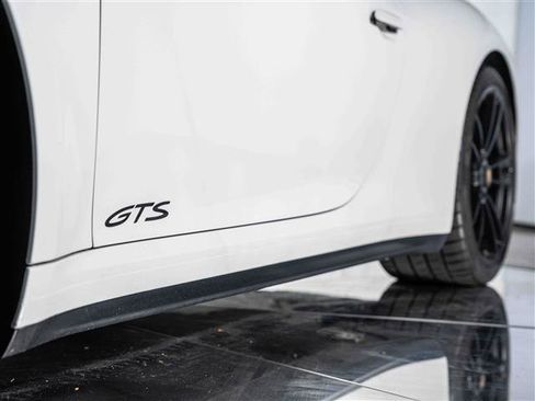 Certified 2024 Porsche 911 Targa 4 GTS image 25