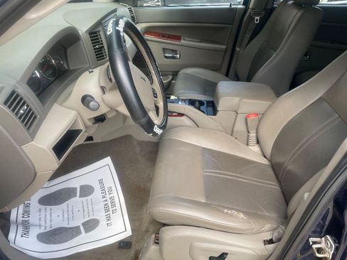Used 2005 Jeep Grand Cherokee Limited AWD/4WD image 6