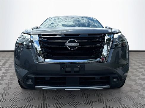 Used 2022 Nissan Pathfinder Platinum w/ Cargo Package image 2