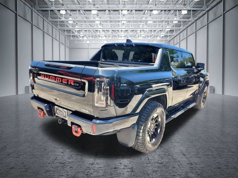 Used 2024 GMC Hummer EV 2X w/ Extreme Off-Road Package AWD/4WD image 3