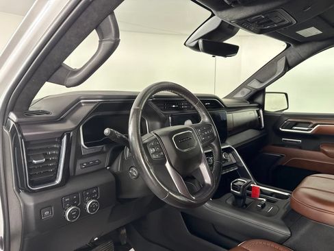 Used 2023 GMC Sierra 1500 Denali Ultimate AWD/4WD image 18