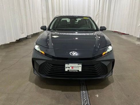 New 2026 Toyota Camry LE FWD image 8