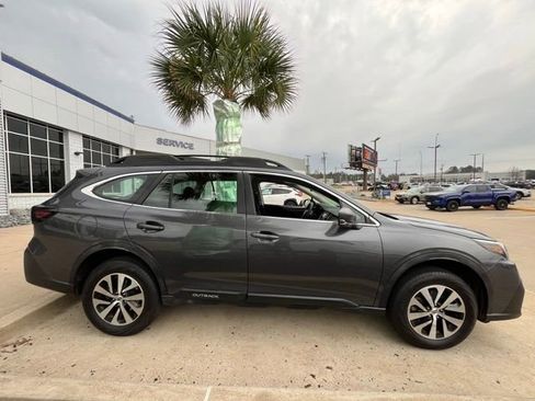 Used 2020 Subaru Outback 2.5i image 18