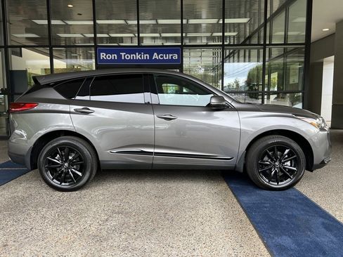 New 2026 Acura RDX SH-AWD image 7
