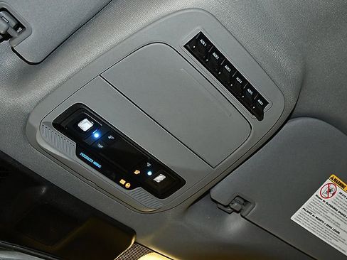 Used 2023 Ford F250 XL w/ 360-Degree Camera Package image 26