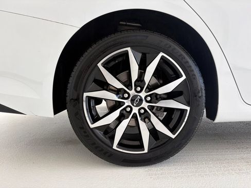 Used 2021 Chevrolet Malibu RS FWD image 21