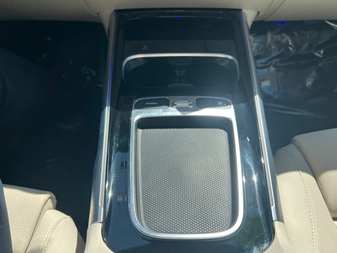 Used 2026 Mercedes-Benz GLB 250 image 29
