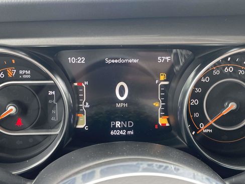 Used 2023 Jeep Gladiator Overland AWD/4WD image 35