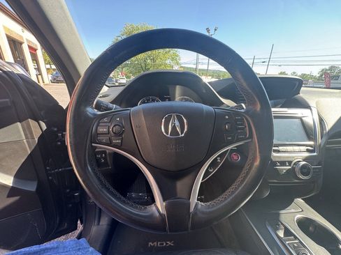 Used 2020 Acura MDX SH-AWD image 36