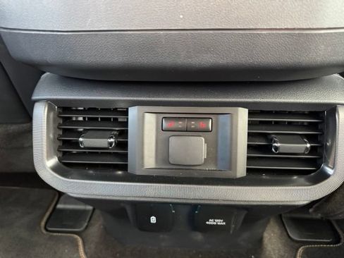 Used 2022 Ford F150 Platinum w/ Equipment Group 701A High AWD/4WD image 16
