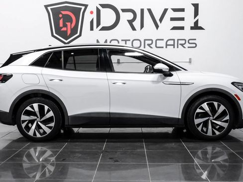 Used 2021 Volkswagen ID.4 Pro S w/ Gradient Package RWD image 8
