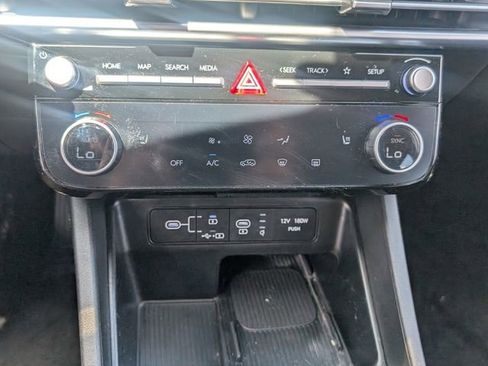 Used 2025 Hyundai Tucson SEL FWD image 27