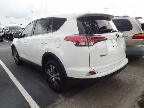 Used 2018 Toyota RAV4 LE w/ All Weather Liner Package AWD/4WD image 6