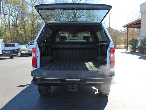 Used 2024 Chevrolet Silverado 2500 W/T w/ WT Convenience Package image 15