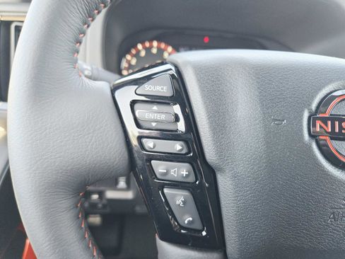 Used 2025 Nissan Frontier PRO-4X w/ Pro Convenience Package image 23