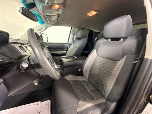 Used 2017 Toyota Tundra SR5 w/ TRD Off Road Package AWD/4WD image 17