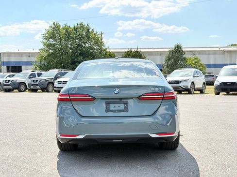 Used 2024 BMW 530i w/ Premium Package RWD image 14