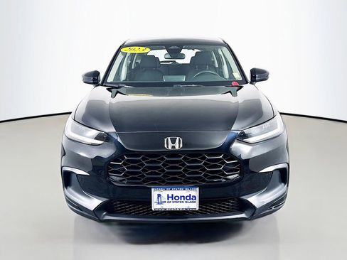 Certified 2023 Honda HR-V LX image 2