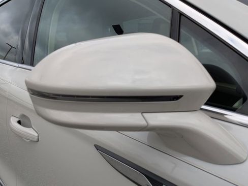 Certified 2022 Lincoln Nautilus Reserve w/ Class II Trailer Tow Package FWD image 12