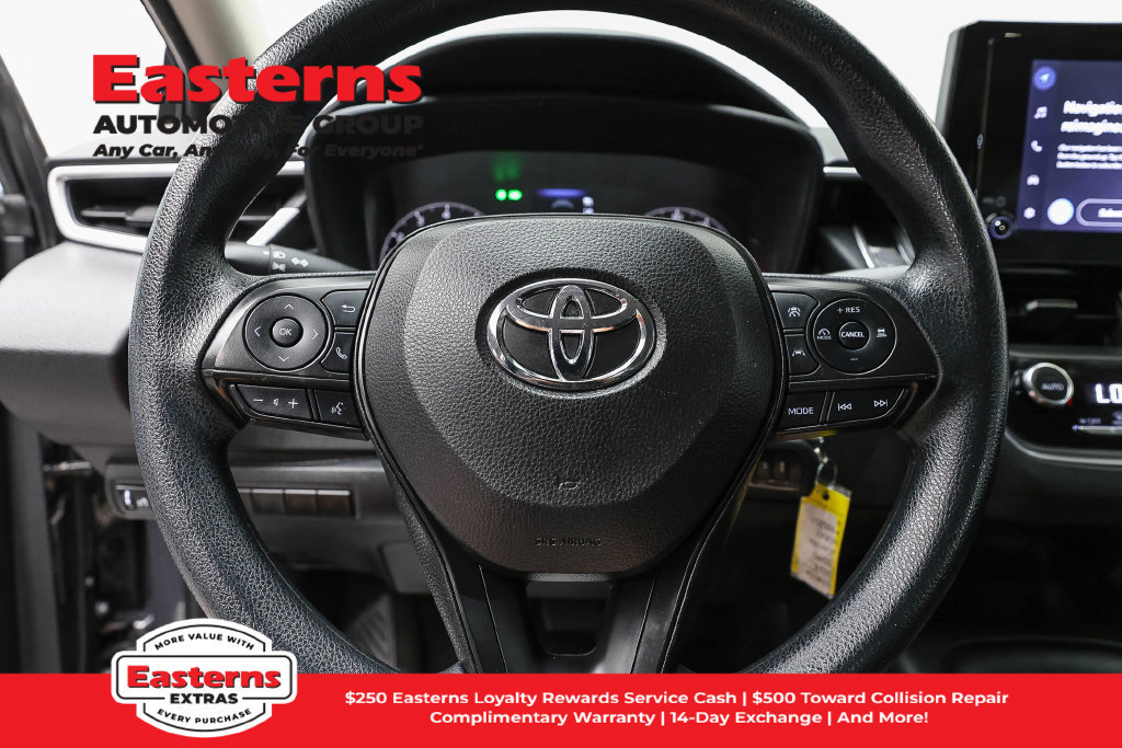 Used 2024 Toyota Corolla LE FWD image 11