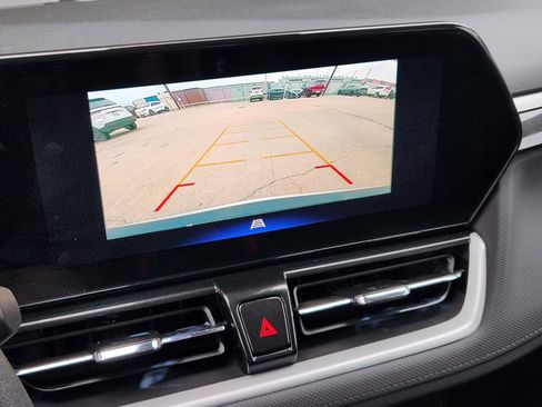 Certified 2025 Chevrolet TrailBlazer LT FWD image 19