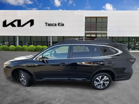 Used 2020 Subaru Outback Limited image 3