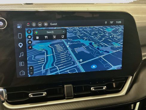Used 2025 Chevrolet Equinox LT AWD/4WD image 22