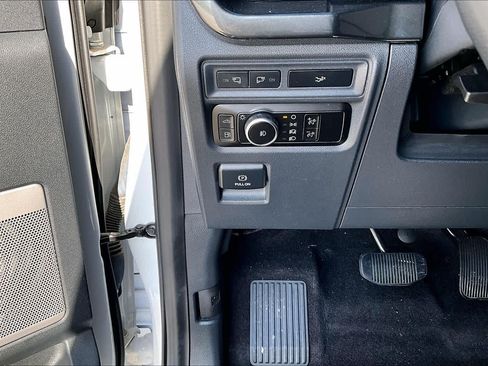 Used 2023 Ford F150 XLT w/ Equipment Group 302A High AWD/4WD image 31
