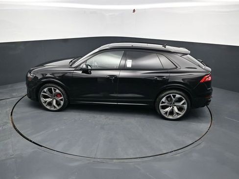 Used 2021 Audi RS Q8 AWD/4WD image 45