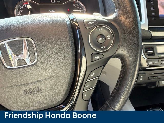 Used 2017 Honda Pilot Touring image 22