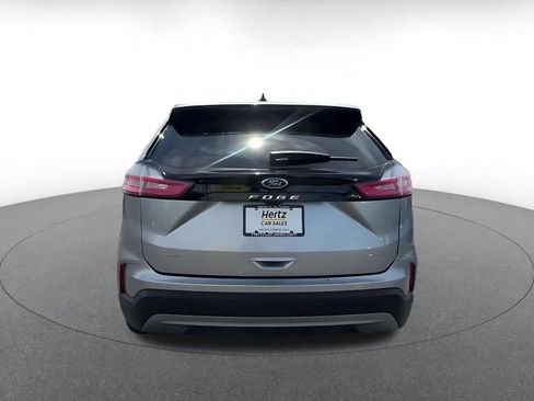 Used 2024 Ford Edge SEL AWD/4WD image 12
