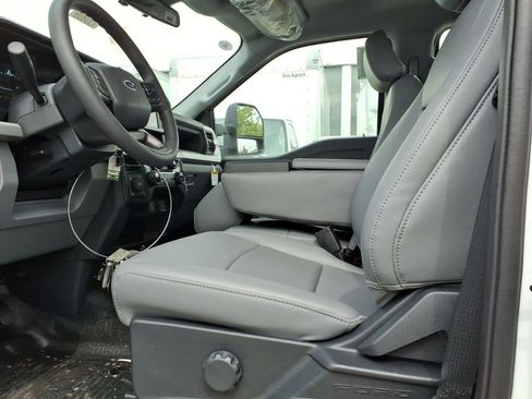 New 2026 Ford F250 XL w/ XL Off-Road Package AWD/4WD image 12