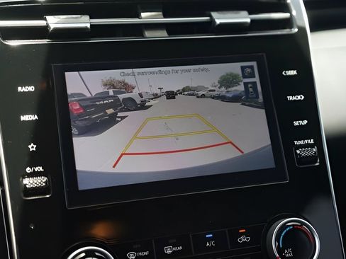 Used 2022 Hyundai Santa Cruz SEL w/ Cargo Package AWD/4WD image 27