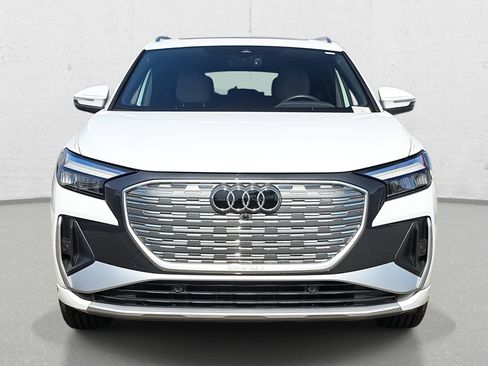 Certified 2023 Audi Q4 e-tron Premium w/ Convenience Package image 2