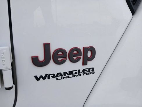 Used 2020 Jeep Wrangler Unlimited Rubicon AWD/4WD image 12