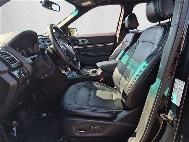Used 2017 Ford Explorer Limited AWD/4WD image 16