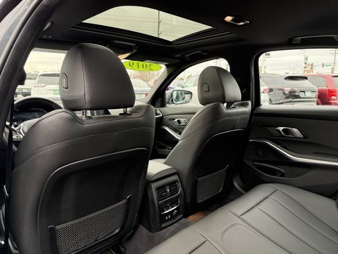 Used 2019 BMW 330i xDrive Sedan w/ Premium Package image 21