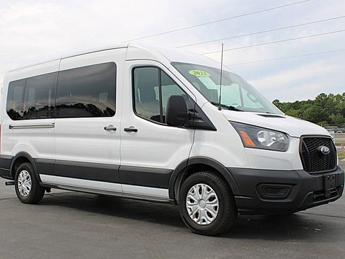 Used 2023 Ford Transit 350 XL image 3