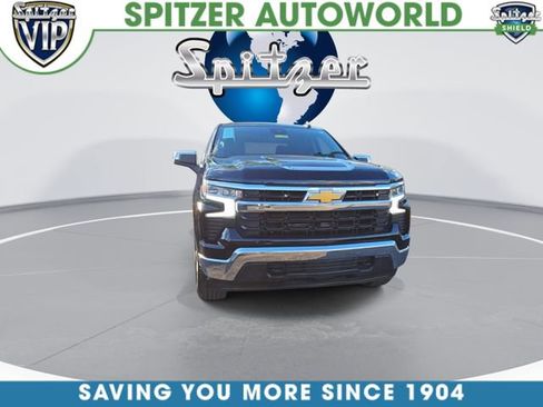Used 2024 Chevrolet Silverado 1500 LT AWD/4WD image 3
