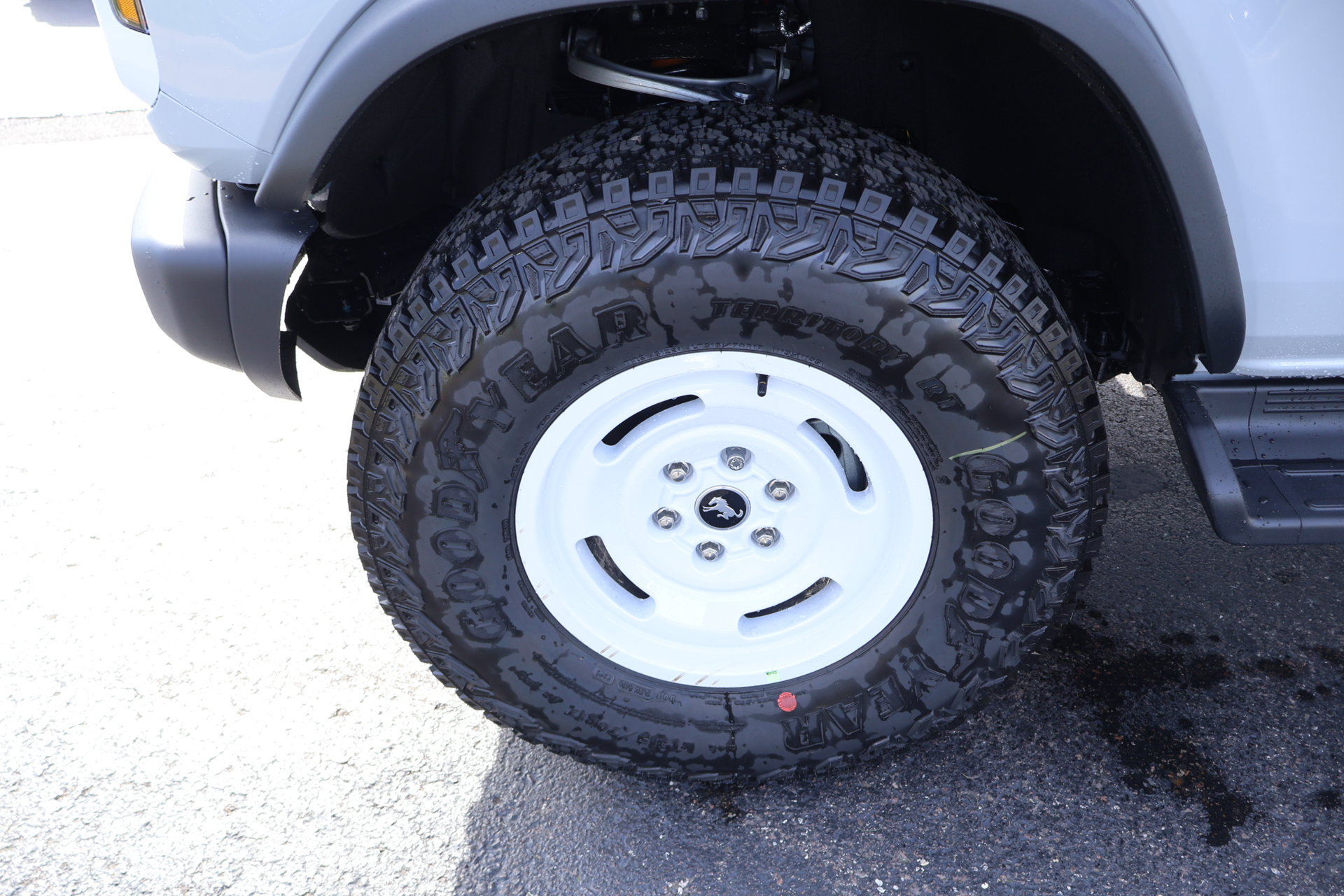 New 2026 Ford Bronco Heritage Edition AWD/4WD image 19