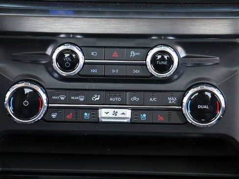 New 2026 Ford F250 Lariat w/ FX4 Off-Road Package AWD/4WD image 30