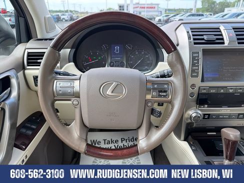 Used 2018 Lexus GX 460 Premium w/ Premium Package AWD/4WD image 14