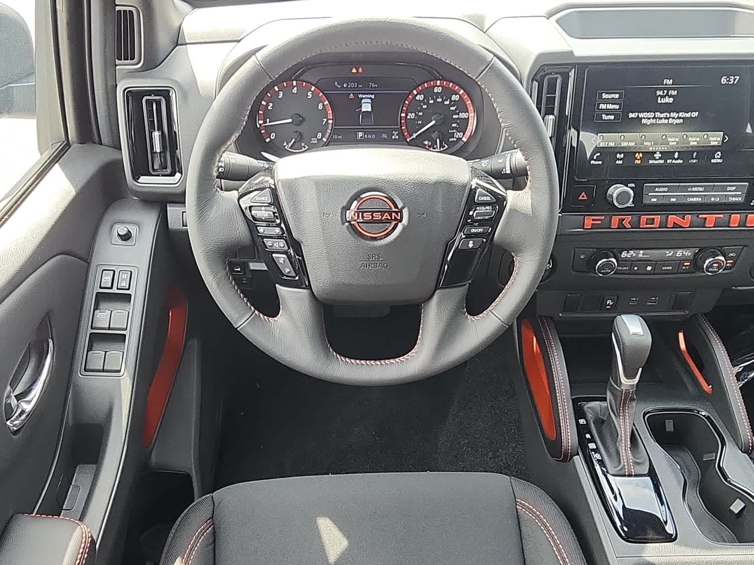 Used 2025 Nissan Frontier PRO-4X AWD/4WD image 8