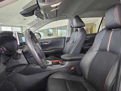 Used 2024 Toyota RAV4 Adventure image 22