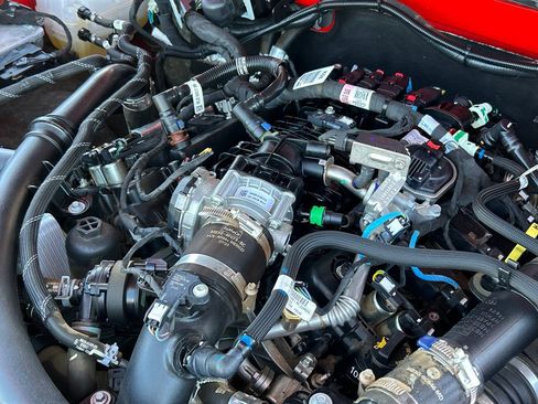 Used 2023 Ford Bronco Wildtrak AWD/4WD image 28