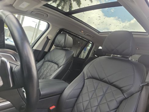 Used 2024 BMW X7 xDrive40i AWD/4WD image 24