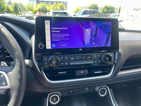 Certified 2025 Toyota Grand Highlander AWD image 20